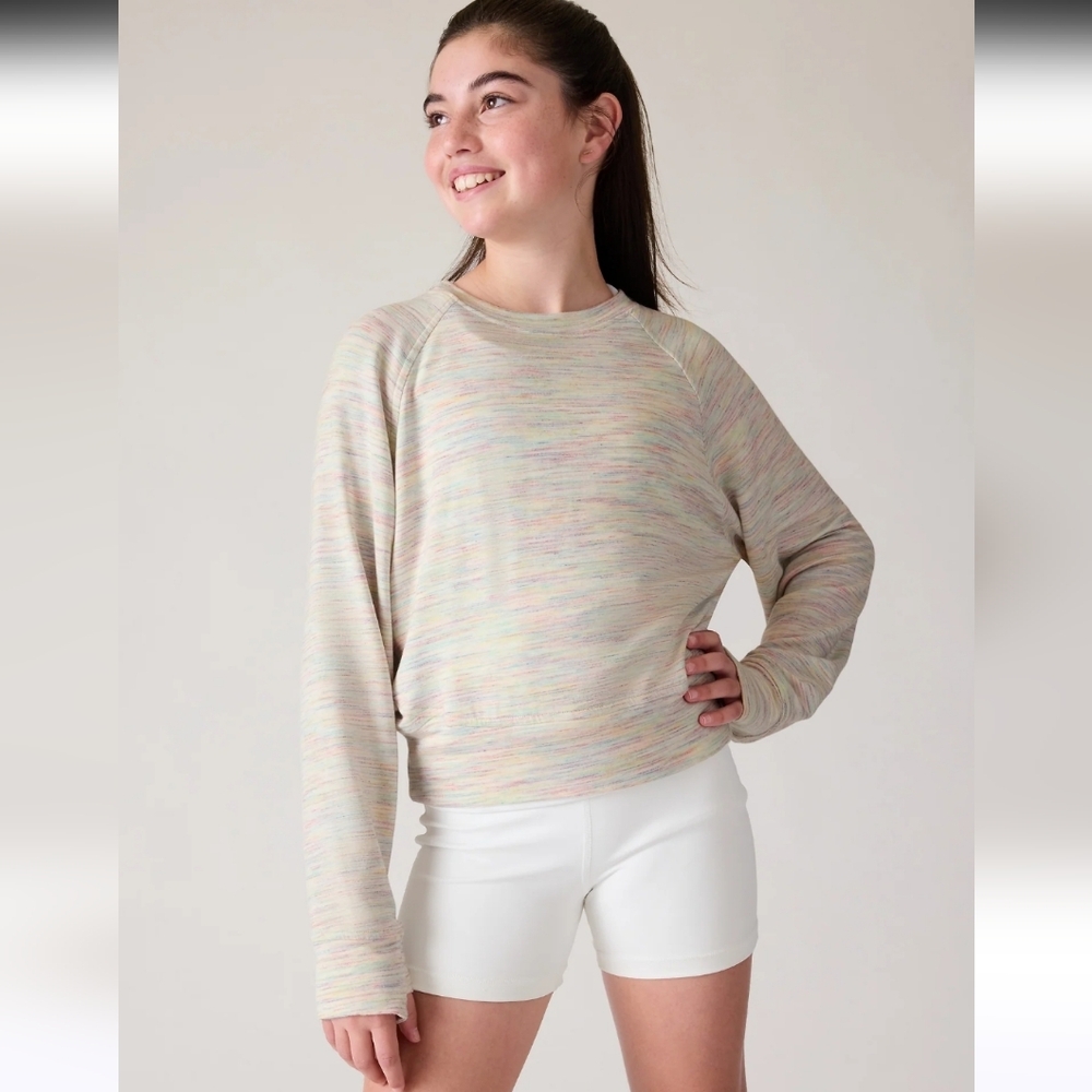 Athleta Girl All Day Crewneck Sweatshirt Cream Size Medium 8-10 Style 848215